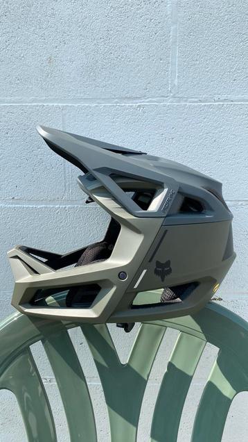 Proframe L integraalhelm voor enduro-mountainbiken beschikbaar voor biedingen