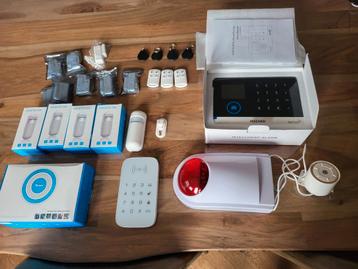 Alarm systeem met buiten sirene  beschikbaar voor biedingen
