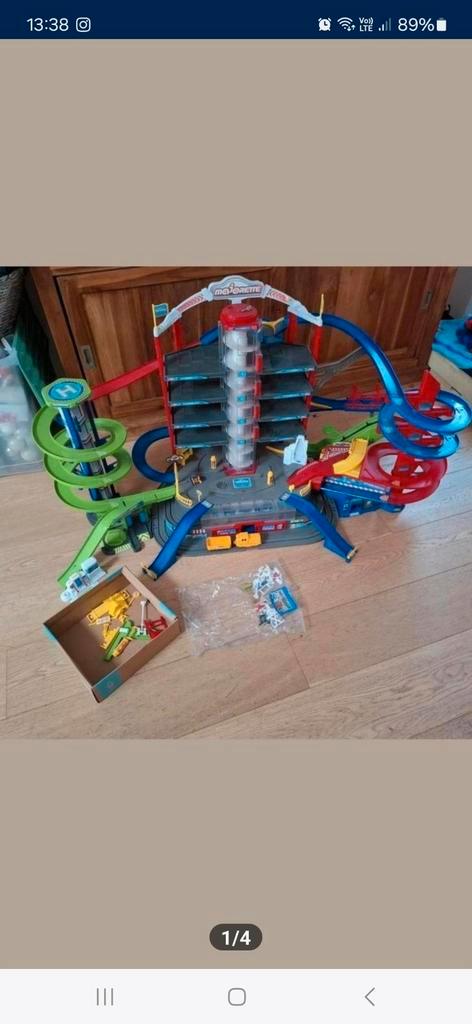 Majorette garage, Kinderen en Baby's, Speelgoed | Racebanen, Gebruikt, Ophalen