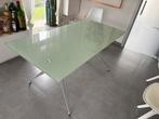 Eettafel met melkglazen blad 1m60 X 80, Ophalen, Zo goed als nieuw