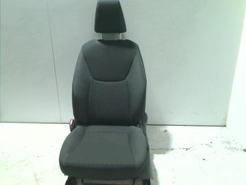 STOEL RECHTS VOOR Toyota Yaris IV (P21 / PA1 / PH1) beschikbaar voor biedingen