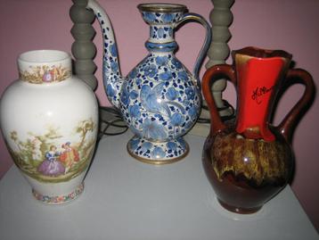 3 vazen  beschikbaar voor biedingen