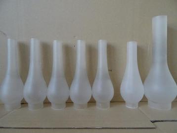 Antiek olielamp glas voor olielamp 9euro per stuk 23 + 30 cm beschikbaar voor biedingen