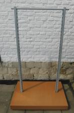 stang x 2 voor kleding - dressing - opslag - slaapkamer, Ophalen, Met wielen, Gebruikt