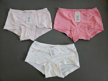 Onderbroekje Schiesser maat 104 beschikbaar voor biedingen