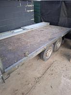 Trailer met zijpanelen, Ophalen, Gebruikt