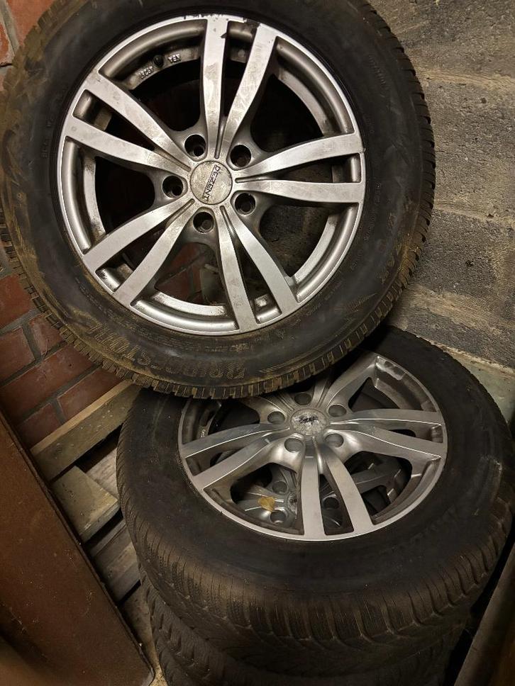 Winterwielen, Auto-onderdelen, Banden en Velgen, Banden en Velgen, Winterbanden, 16 inch, 215 mm, Personenwagen, Gebruikt, Ophalen