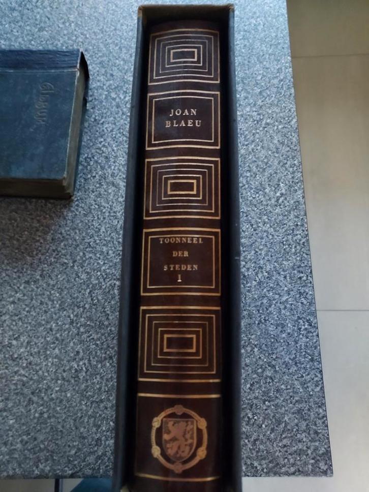 Toonneel der steden van 's konings Nederlanden, Boeken, Geschiedenis | Stad en Regio, Ophalen of Verzenden