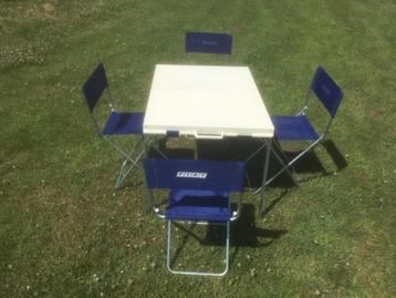 FIAT - Campingtafel voor verkoop beschikbaar voor biedingen