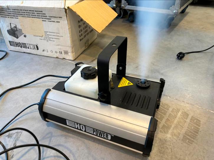 HQ Power Verticale Rookmachine 1500w, Muziek en Instrumenten, Licht en Laser, Gebruikt, Rookmachine, Ophalen of Verzenden
