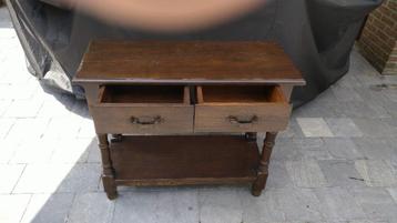 antieke tv kastje met 2 laden beschikbaar voor biedingen