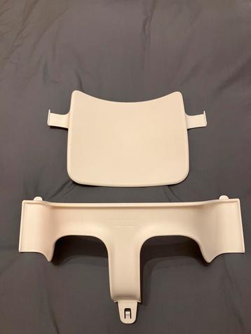 Witte babyset voor Tripp Trapp van Stokke beschikbaar voor biedingen