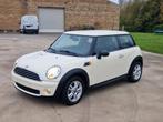 Mini Cooper One Petrol klaar om geregistreerd te worden!!!, Auto's, 4 zetels, Zwart, Parkeersensor, Wit