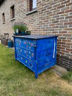 Blauwe binnen of buiten kast, Huis en Inrichting, Kasten | Overige, Ophalen