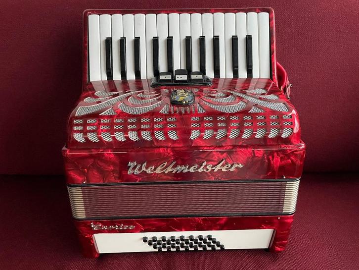 Kleine duitse Hohner Caprice accordeon ,32 bas ., Muziek en Instrumenten, Accordeons, Gebruikt, Toetsaccordeon, 32-bas, Weltmeister