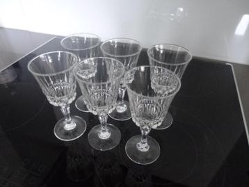 6 Wijnglazen van Luminarc. beschikbaar voor biedingen