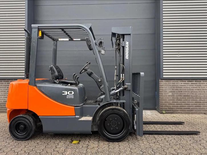 Doosan D30S-5 3 ton diesel heftruck, Zakelijke goederen, Machines en Bouw | Heftrucks en Intern transport, Heftruck, Diesel, 3000 tot 4000 kg