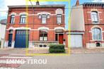 Maison te koop in Lodelinsart, 4 slpks, 255 m², Vrijstaande woning, 4 kamers