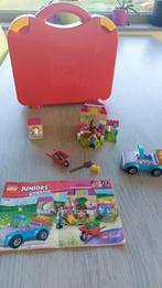 Lego friends 10746 - Mia's boerderij koffer, Kinderen en Baby's, Speelgoed | Duplo en Lego, Ophalen of Verzenden, Zo goed als nieuw