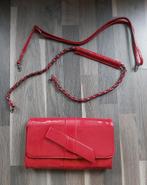 rode vintage handtas, Marta Ponti, met lange + korte riem, Handtassen en Accessoires, Tassen | Damestassen, Ophalen of Verzenden