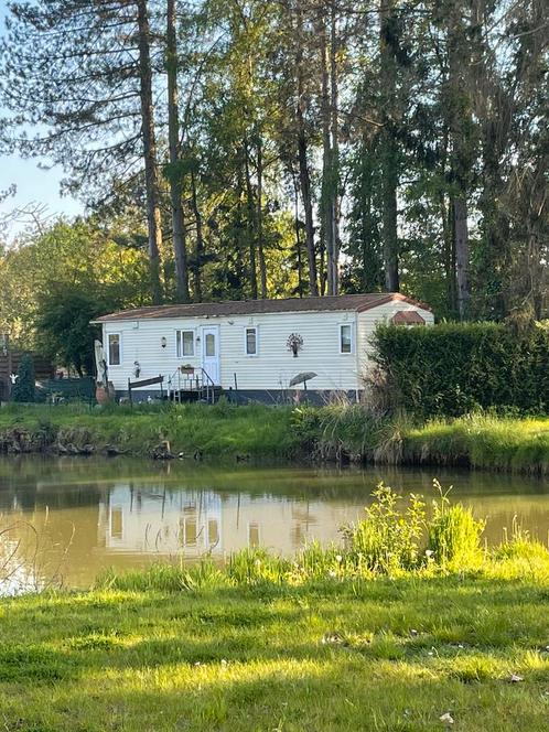 Prachtig gelegen buitenverblijf te Begijnendijk., Caravans en Kamperen, Stacaravans, Ophalen
