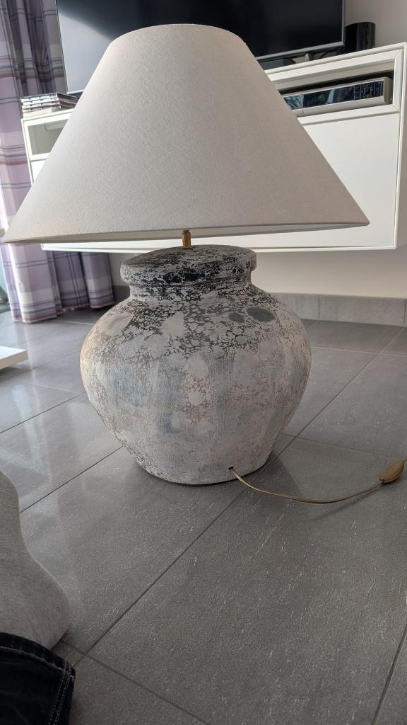 Stenen tafellamp, Huis en Inrichting, Lampen | Tafellampen, Zo goed als nieuw, 50 tot 75 cm, Ophalen