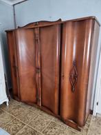 Chambre : lit double, tables de chevet, table de coiffure, p, Enlèvement, Utilisé