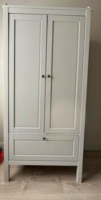 Sundvik (Ikea) kledingkast kind grijs 80x50x171cm, Kinderen en Baby's, Kinderkamer | Commodes en Kasten, Ophalen, Gebruikt, Kast