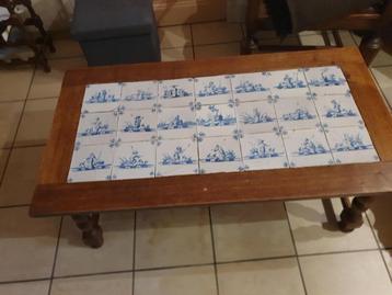 Salontafel met originele Delftsblauwe tegels  beschikbaar voor biedingen
