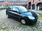 Renault Scénic 1600 cc benzine eur 4, Auto's, Radio, 4 cilinders, 1600 cc, Zwart