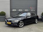 BMW 3-serie 320i Corporate Lease High Executive | Navigatie, Auto's, BMW, Automaat, Achterwielaandrijving, Zwart, 1425 kg