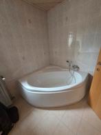Badkuip zeer proper, Huis en Inrichting, Badkamer | Complete badkamers, Ophalen, Zo goed als nieuw