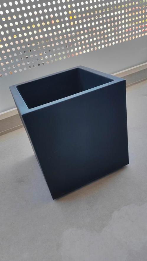 Ehlo Vivo Next Vierkant 40 Living Black plantenbak bloembak, Tuin en Terras, Bloembakken en Plantenbakken, Zo goed als nieuw, Vierkant