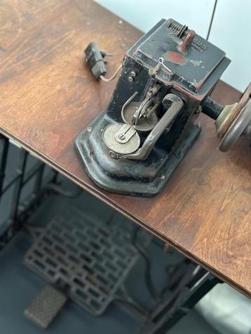 machine à coudre pour fourrure, Enlèvement