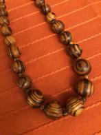 N10 - Collier de perles en bois - L 27 cm, Handtassen en Accessoires, Kettingen, Overige materialen, Gebruikt, Bruin, Ophalen