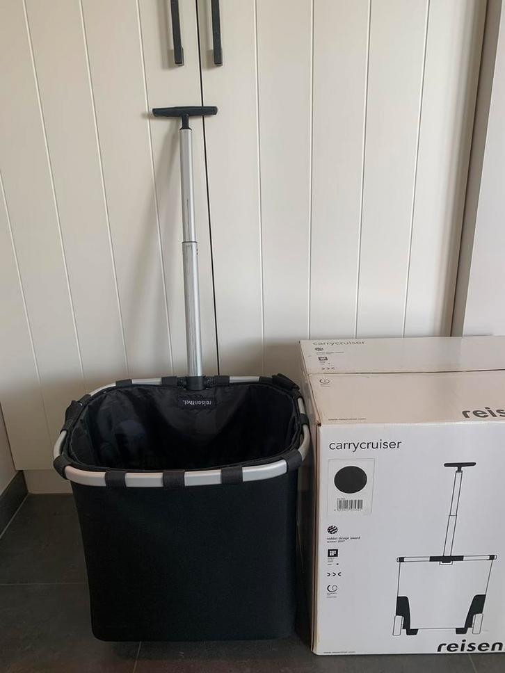 Boodschappentrolley zwart van het merk Reisenthel, Handtassen en Accessoires, Tassen | Reistassen en Weekendtassen, Zo goed als nieuw