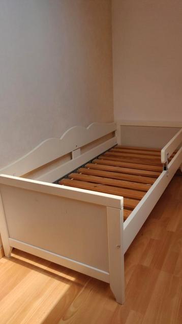 Peuterbed met lattenbodem, wit, 70x160 cm beschikbaar voor biedingen