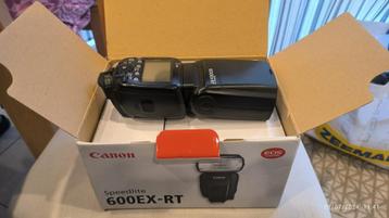 Canon 600EX - RT disponible aux enchères