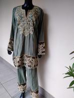 Prachtige versierde oriental huispak/kleding. 3 delig, Groen, Gedragen, Huispak  orientale, Verzenden