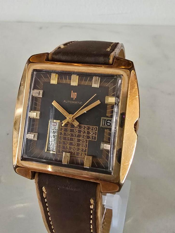 Montre Lip Calendrier Perpétuel, Bijoux, Sacs & Beauté, Montres | Hommes, Utilisé, Montre-bracelet, Autres marques, Acier, Cuir