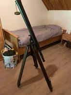 Grand télescope ancien