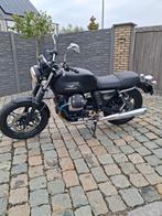 Moto Guzzi v7, 1e.eig., 2970km! nieuwstaat! 4750€, Motoren, Motoren | Moto Guzzi, 750 cc, Cardan-aandrijving, 2 cilinders, Particulier