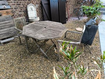 Table pliante en teck ,2 chaises, Enlèvement, Comme neuf