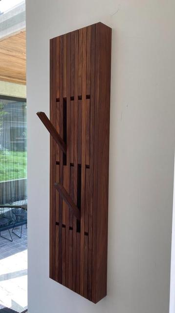 kapstok per use beschikbaar voor biedingen