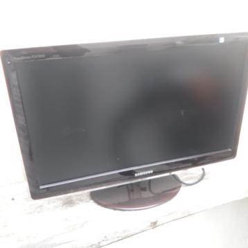 tv samsung syncmaster 24 inch  beschikbaar voor biedingen