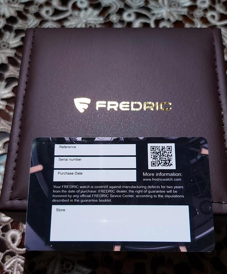 Montre FREDERIC Dual Time Sport ,fredric dual time sport dua, Diversen, Notitieboeken, Ophalen