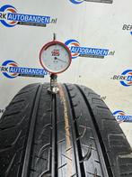 2x Goodyear Efficient Grip SUV 4x4 225/65 R17 102H 225/65/17, Auto-onderdelen, Banden en Velgen, Gebruikt, 17 inch, Ophalen of Verzenden
