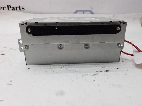 Radio CD Speler van een Volvo V60, Auto-onderdelen, Elektronica en Kabels, Volvo, Gebruikt, 3 maanden garantie