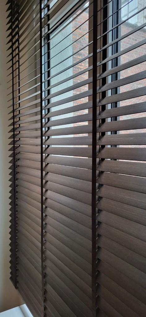houten blinds / lamellen, Huis en Inrichting, Stoffering | Gordijnen en Lamellen, Zo goed als nieuw, 200 cm of meer, 150 tot 200 cm