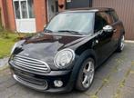 MINI COOPER 2011 1.6 BENZINE 94000KM, Auto's, Zwart, 1600 cc, Zwart, Handgeschakeld